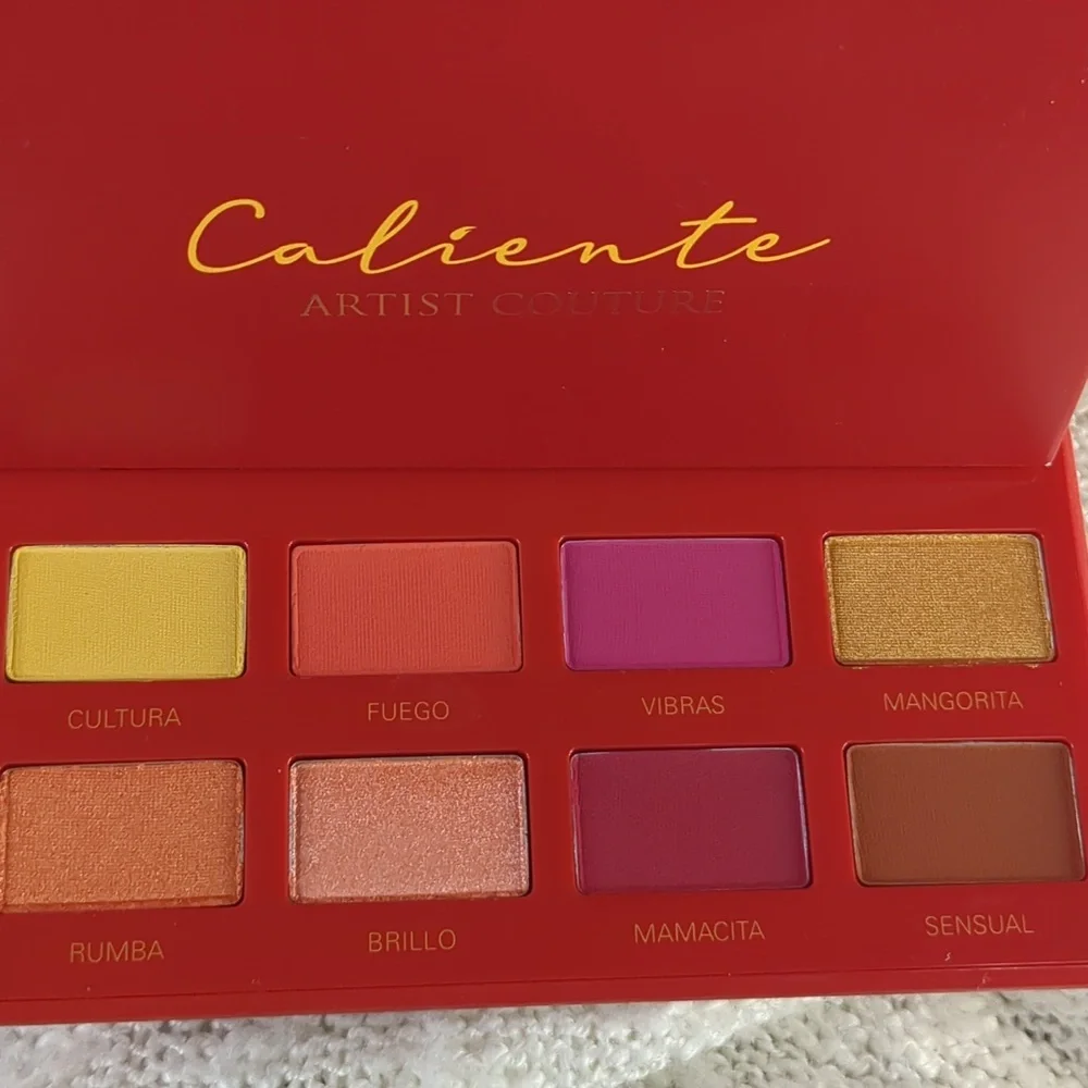 ARTIST COUTURE Caliente Palette, 7.5g/0.20oz